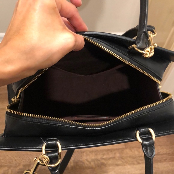 ❌SOLD❌ Coach Zoe Carryll bag/crossbody - Picture 5 of 8